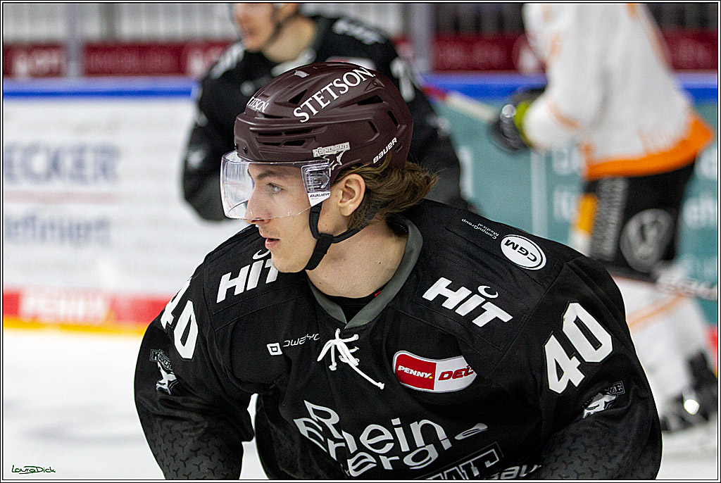 PENNY DEL;  Koelner Haie - Wolfsburg Grizzlys; Koeln, 17.03.2021